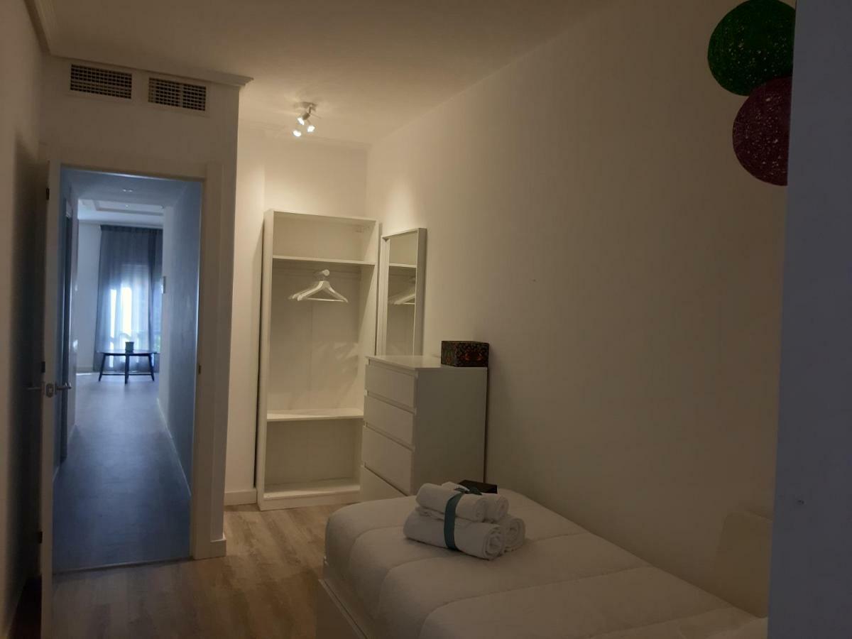 La Parada De Conde Aranda Zaragoza Exteriér fotografie